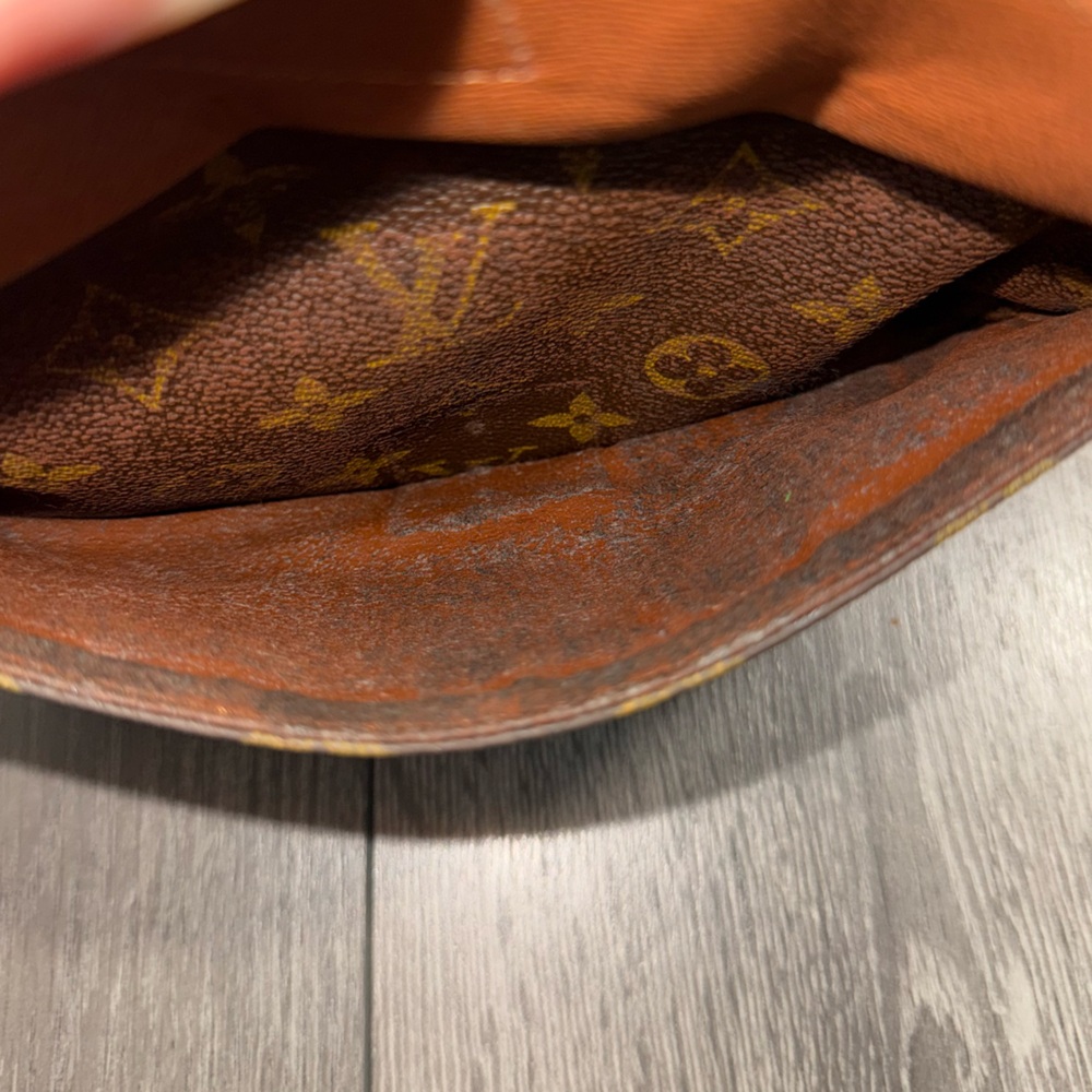 Louis Vuitton Jeune Fille MM Shoulder Bag in Monogram Brown✨ - Picture 15 of 17